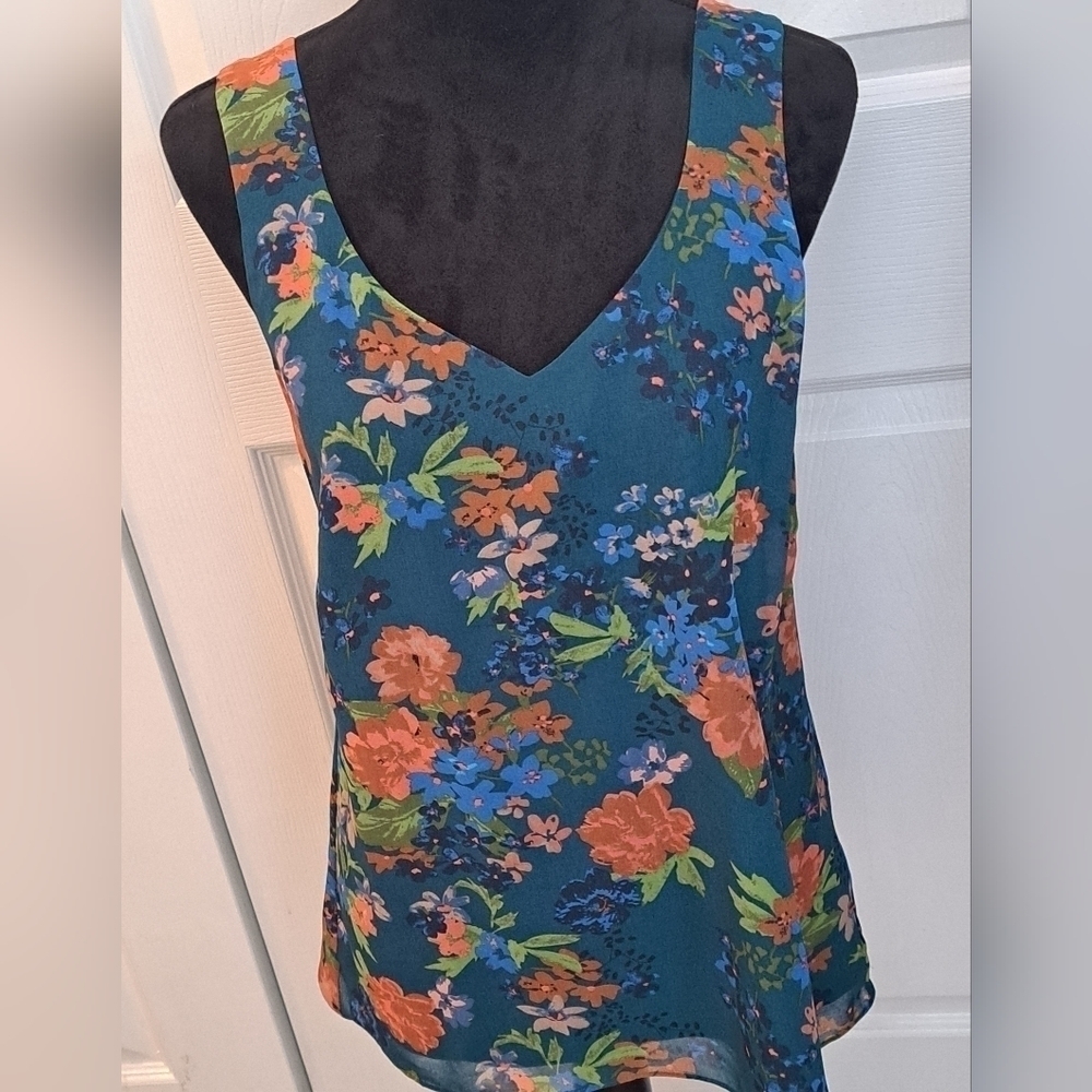 Cabi V-Neck Sleeveless Sheer Floral Blouse Size S